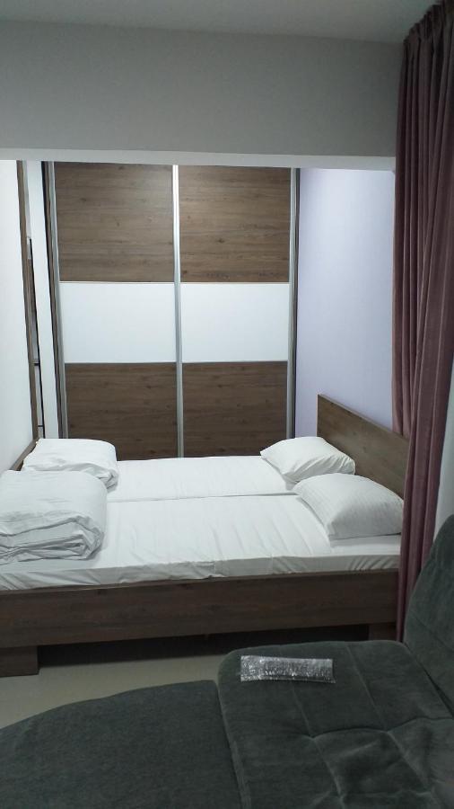 Dream House Lejlighed Kruševac Eksteriør billede