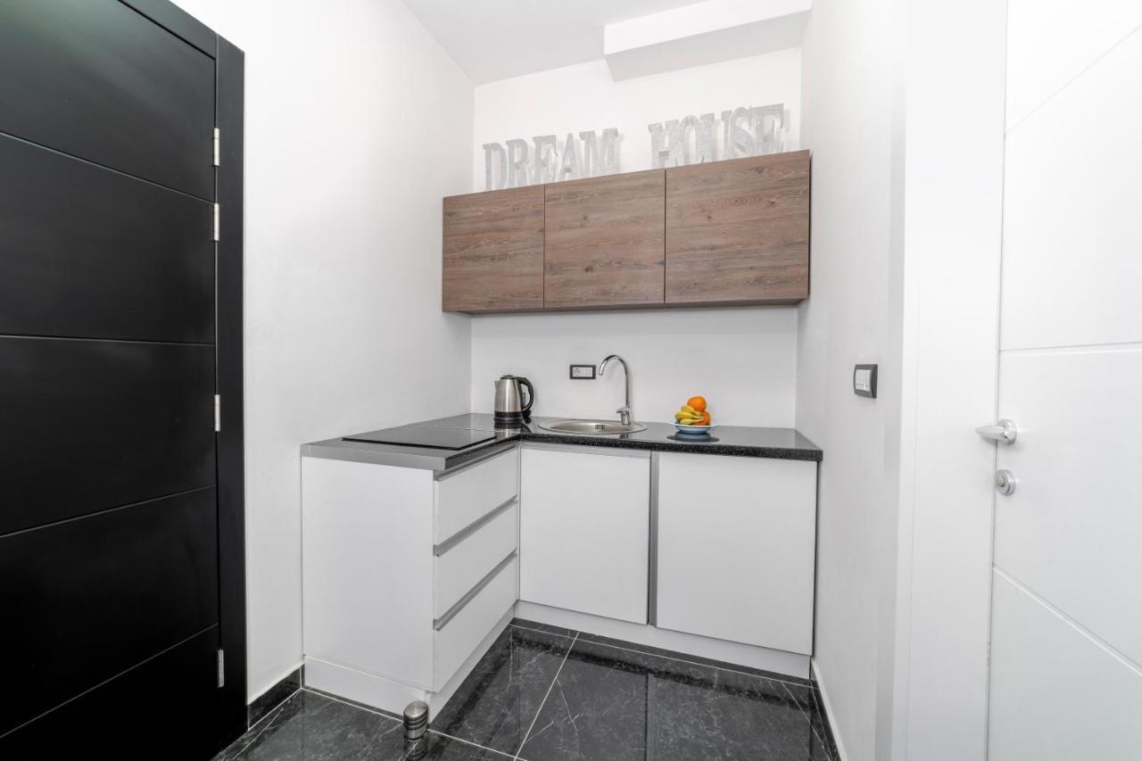 Dream House Lejlighed Kruševac Eksteriør billede